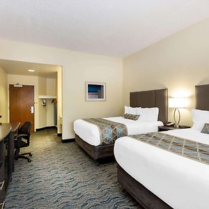 Baymont By Wyndham Des Moines Airport