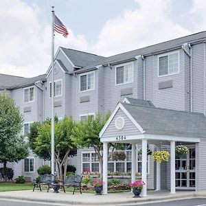 Microtel Inn By Wyndham Greensboro